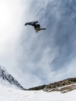 K2 Hypnotist 2024 Snowboard -Snowboard Deals Store Hypnotist2024Snowboard 2