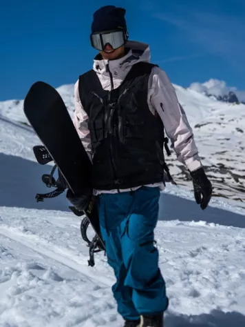 Volcom Iguchi Slack Vest 4 Volcom Iguchi Slack Vest - Image 4