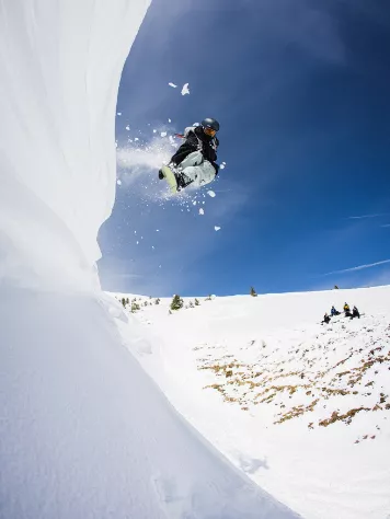 Vertical 2024 Snowboard 3 Vertical 2024 Snowboard - Image 3